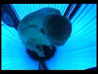 Str8 men play in the solarium