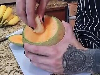 cooking with daddy ́s cock