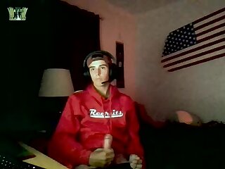 Hot twink on cam