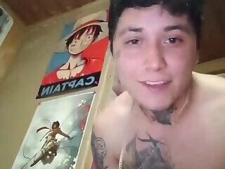 Str8 tattooed chilean cums twice