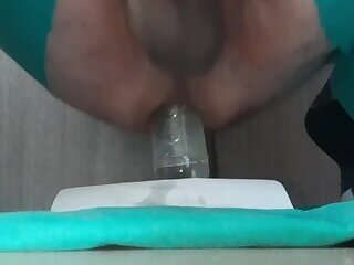 Bottiglia tutta nel culo, bottle inside my ass