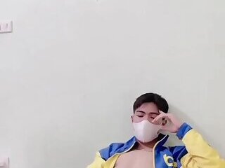 bé bot dễ thương