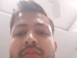 Delhi techie