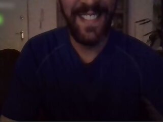 Sexy dude playing on cam4