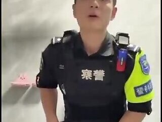 Reup 167. Chat sex cùng anh Police đẹp trai
