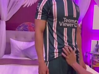 0hq5nmd5850rvpiqmsnmr_source