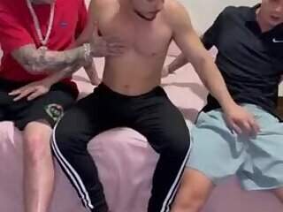 Erick Diaz e Juninho fode Luccas Sans