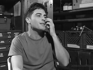 Straight hunk lance hart - the wall - the chair - the water chamber