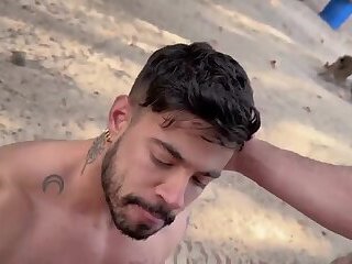 Alejo Ospina And Miguel Rey Fuck On The Beach