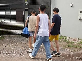 Twink Hole Hotel - Boyfun.com