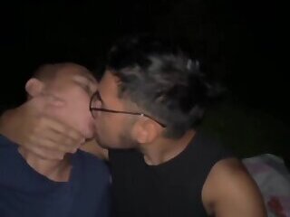 Gabi sa damuhan realness