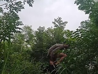 Too Beautiful Body Sync in Nature