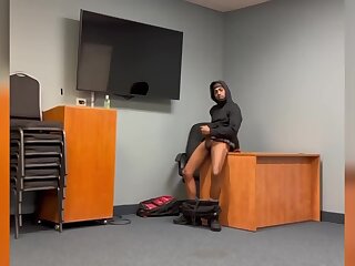 Had Some Free TIme At Work (SexyRockstar)