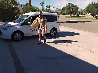 Package: Matthew Bosch Delivers His Huge Uncut Package To Hunter Marx's Mouth And Ass!