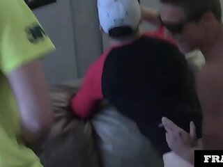 Muscle butt bro