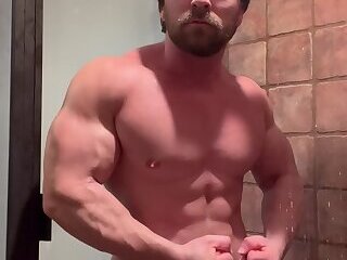 SHOW OFF