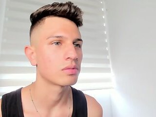 Kevin_Ahs-WEBCAM-343