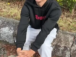 hiroto cruising public restroom