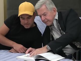 Jim Kits With a Younger Man