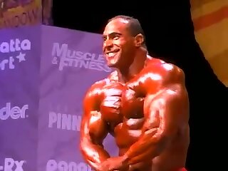 Nasser El-sonbaty Sexy Posing @ 1998? Mr. Olympia