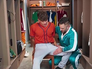 Des crampes à la raideur, avec un méga-pénis correspondant