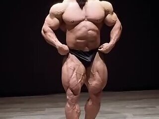 Hadi Choopan Sexy Posing