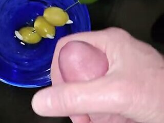 It's cum-tini time