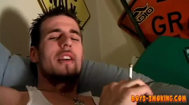Amateur tattooed gay cock jerking