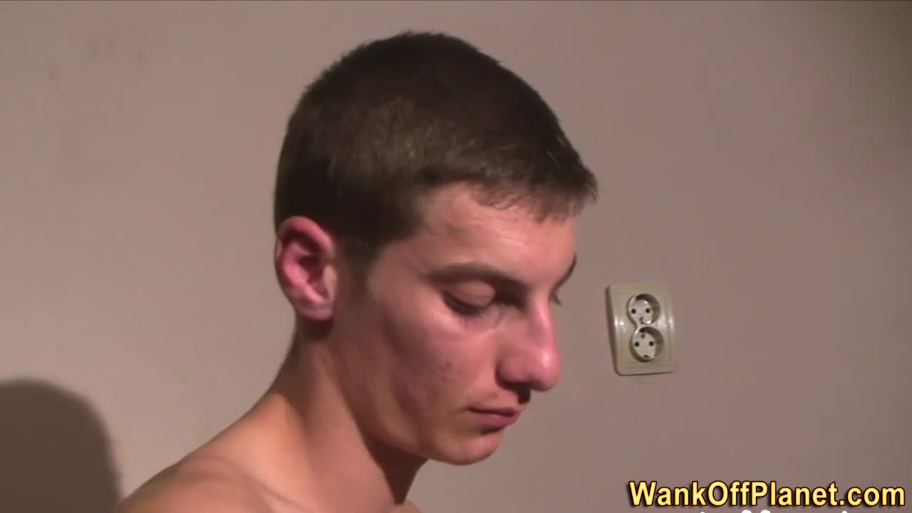 Cum spraying amateur stud
