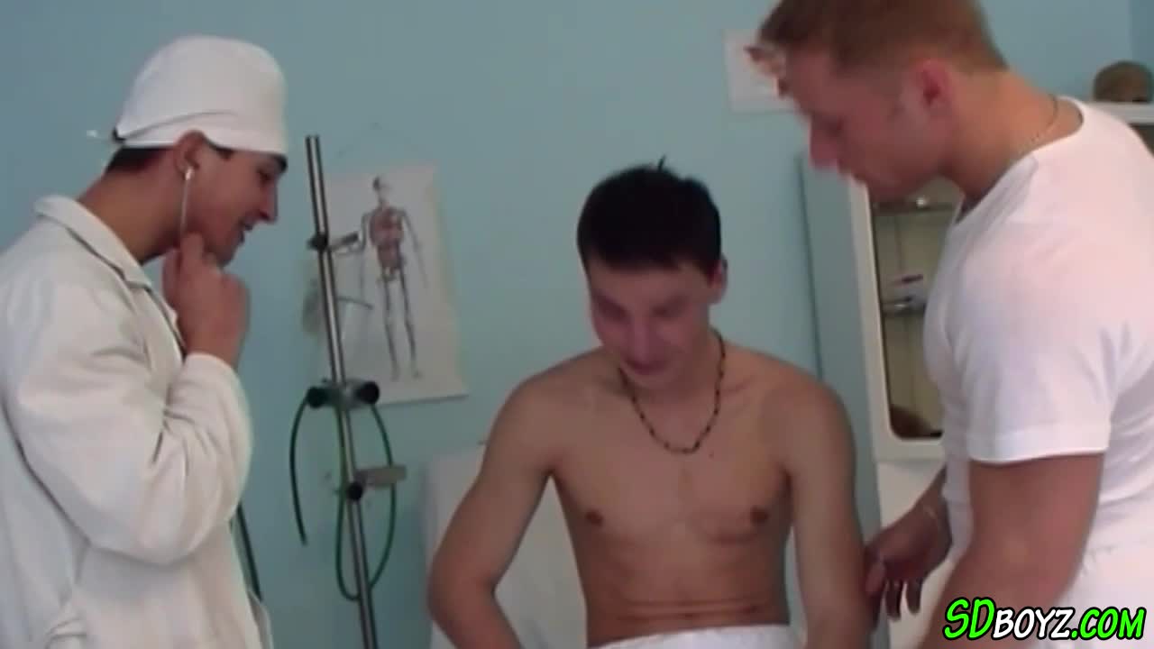 Barebacked twink creamed