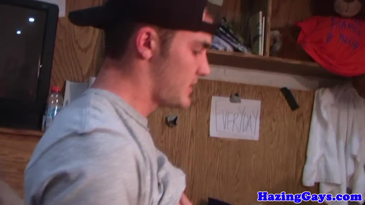 Gay amateur ass pounded while jerking off
