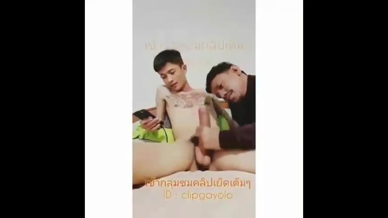 Tong big cock - BoyFriendTV.com