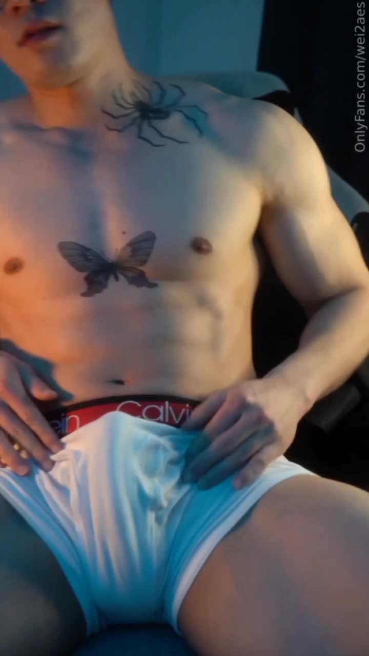 OF wei2aes TG: @qtielol - BoyFriendTV.com