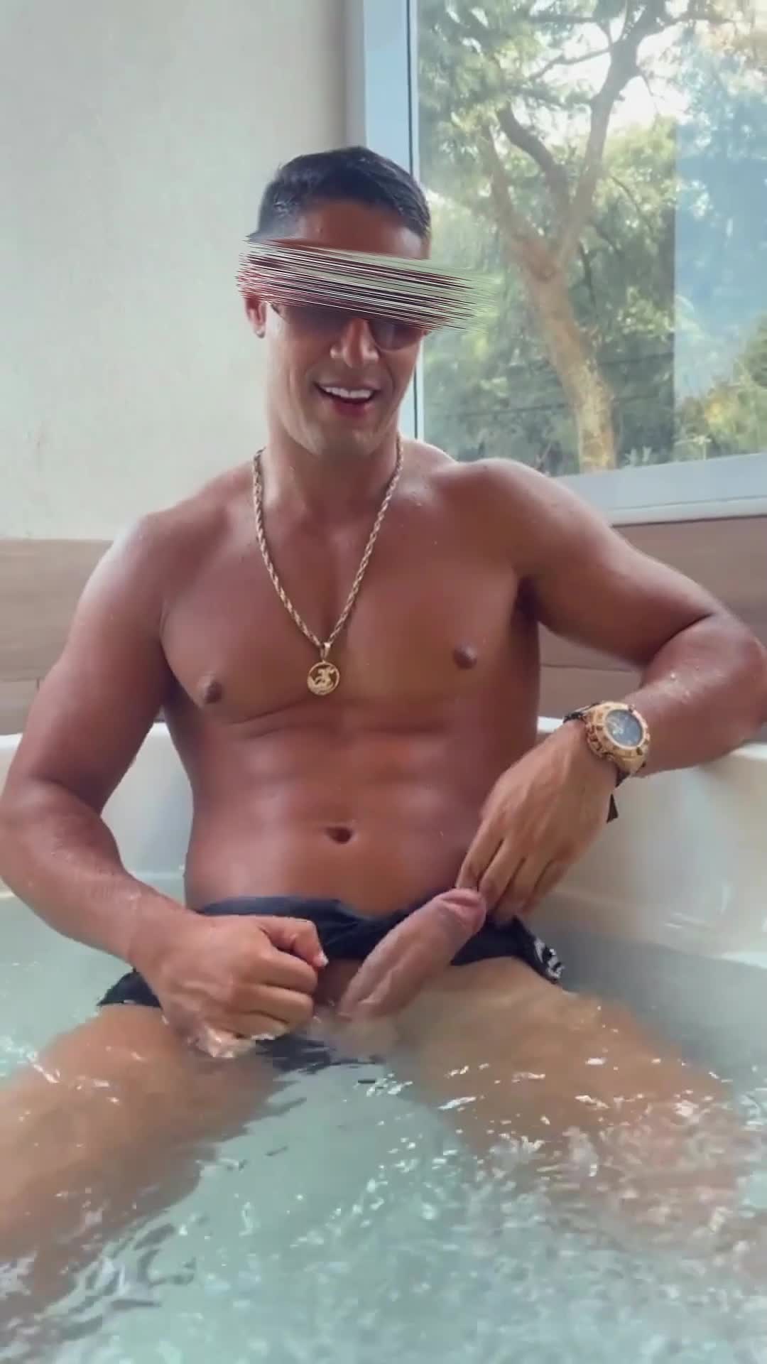 COMPILATION BLUE SPEEDOS BULGES SWIMWEARS UNDERWEARS BoyFriendTV