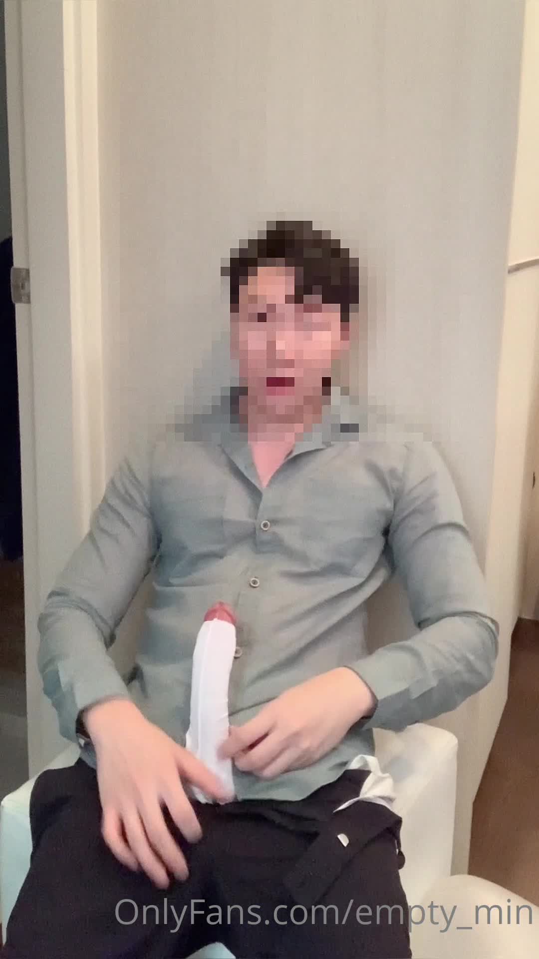 Empty Min 00003 - BoyfriendTV Naked Truth