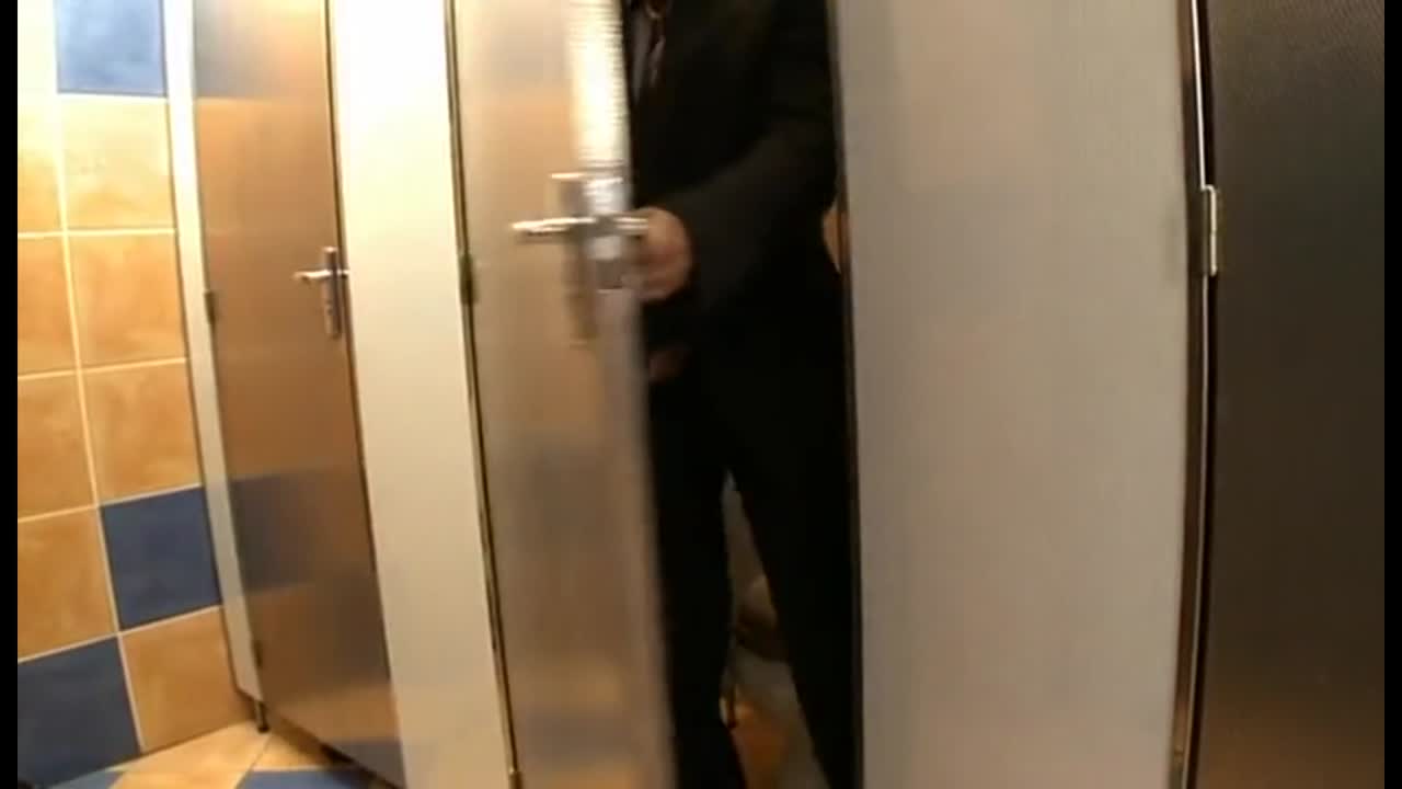 Men In Suits : Fucked By The Boss