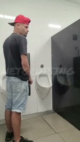 pegação banheiro - brazilian cruising bathroom public