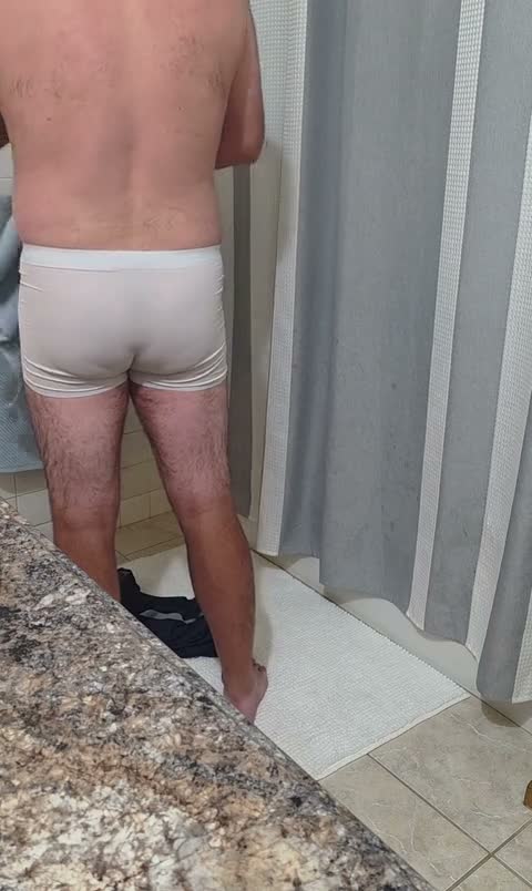 Beary Caught having a Shave, Stroke &amp; Hot Shower