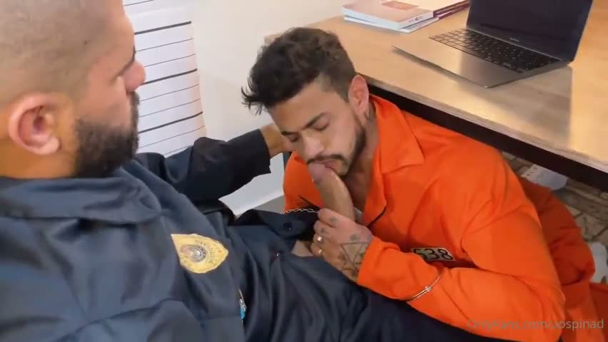 Alejo Ospina Jailed - Onlyfans